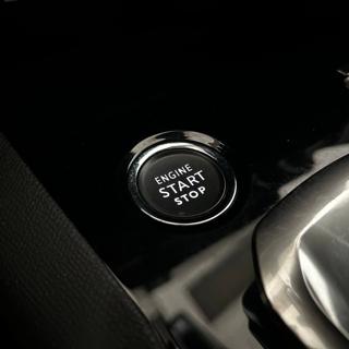 PEUGEOT 3008 usata, con Controllo vocale