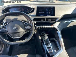PEUGEOT 3008 usata, con Volante in pelle