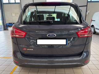 FORD B-Max usata, con Autoradio