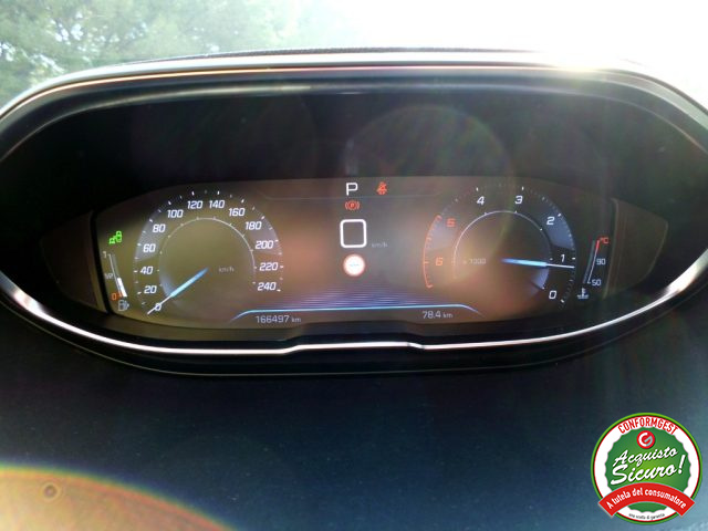 PEUGEOT 3008 usata, con Lettore CD