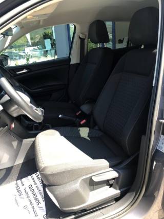 VOLKSWAGEN T-Cross usata, con USB