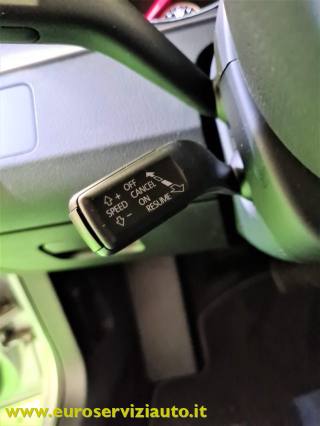 VOLKSWAGEN Passat usata 28