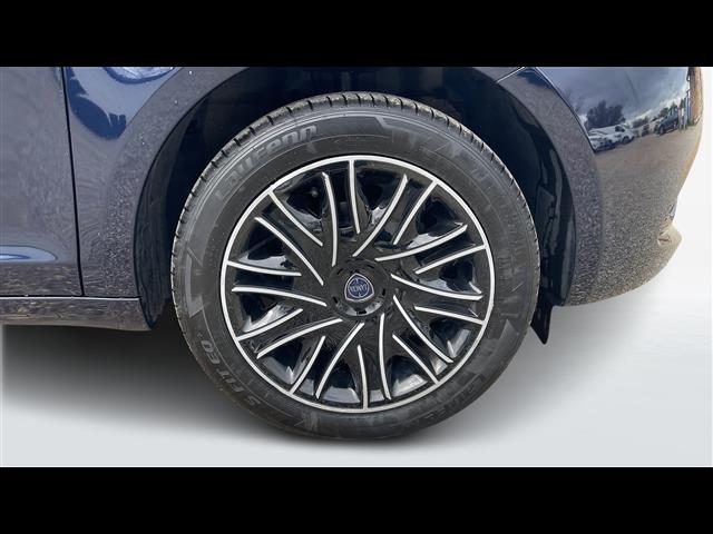LANCIA Ypsilon usata, con Climatizzatore