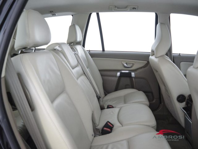 VOLVO XC90 usata 12