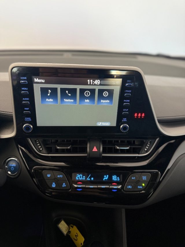 TOYOTA C-HR usata 4