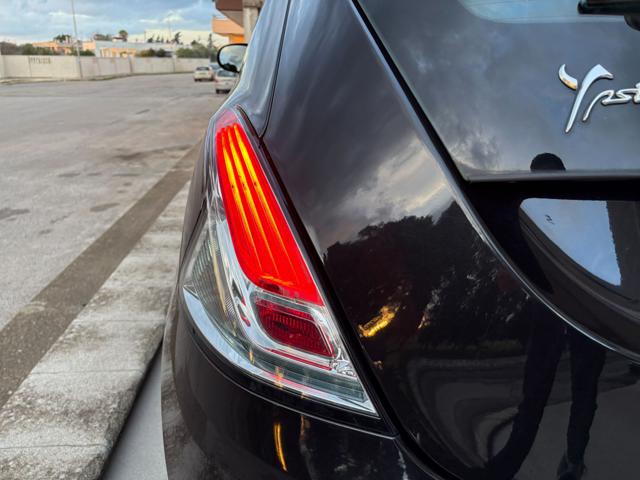 LANCIA Ypsilon usata, con Volante multifunzione