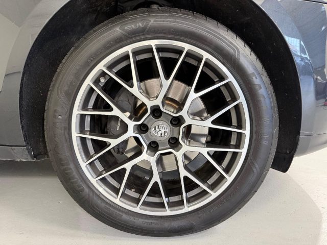 PORSCHE Macan usata, con Chiusura centralizzata