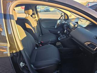 LANCIA Ypsilon usata, con Autoradio