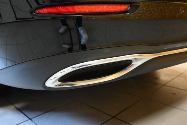 MERCEDES-BENZ C 300 usata 21