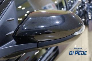 TOYOTA Yaris usata, con ESP