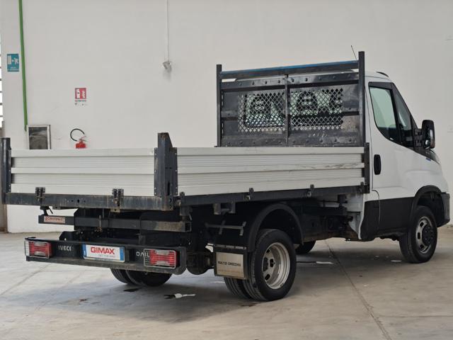IVECO Daily usata, con Cronologia tagliandi