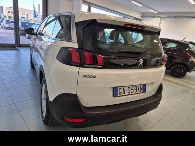PEUGEOT 5008 usata, con Controllo trazione