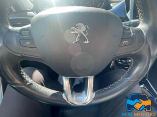 PEUGEOT 2008 usata, con Vetri oscurati