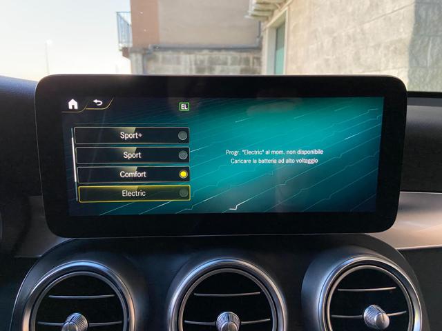 MERCEDES-BENZ GLC 300 usata, con Controllo elettronico della corsia