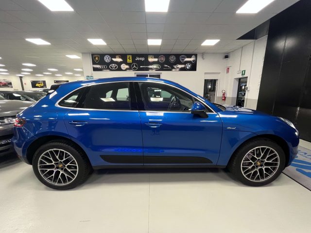 PORSCHE Macan usata, con Autoradio digitale