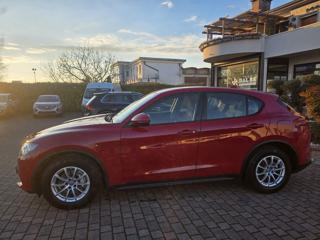 ALFA ROMEO Stelvio usata, con Cerchi in lega