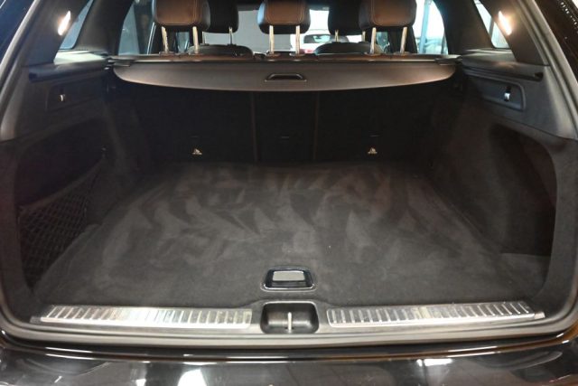 MERCEDES-BENZ GLC 220 usata 224