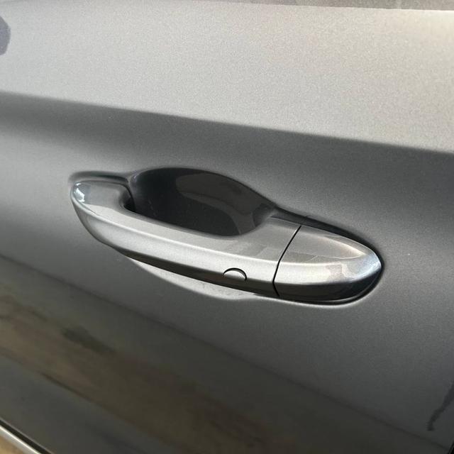 MG ZS usata, con Specchietti laterali elettrici