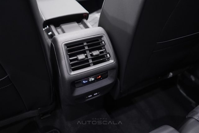 VOLKSWAGEN Tiguan usata, con Frenata d