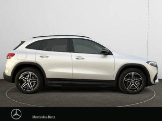 MERCEDES-BENZ EQA usata, con Boardcomputer
