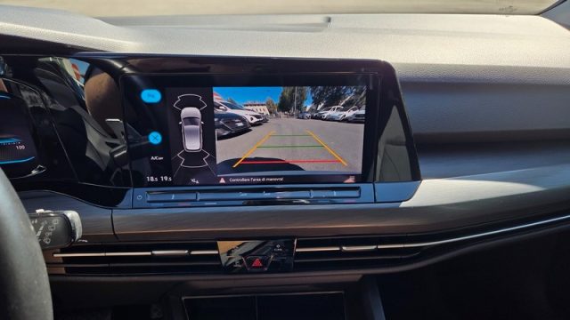 VOLKSWAGEN Golf usata, con Vivavoce