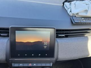 RENAULT Clio usata, con Park Distance Control