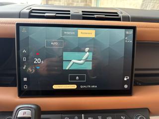 LAND ROVER Defender usata, con Sedile posteriore sdoppiato