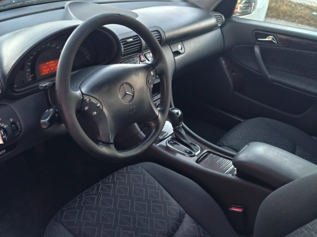 MERCEDES-BENZ C 220 usata, con Cerchi in lega