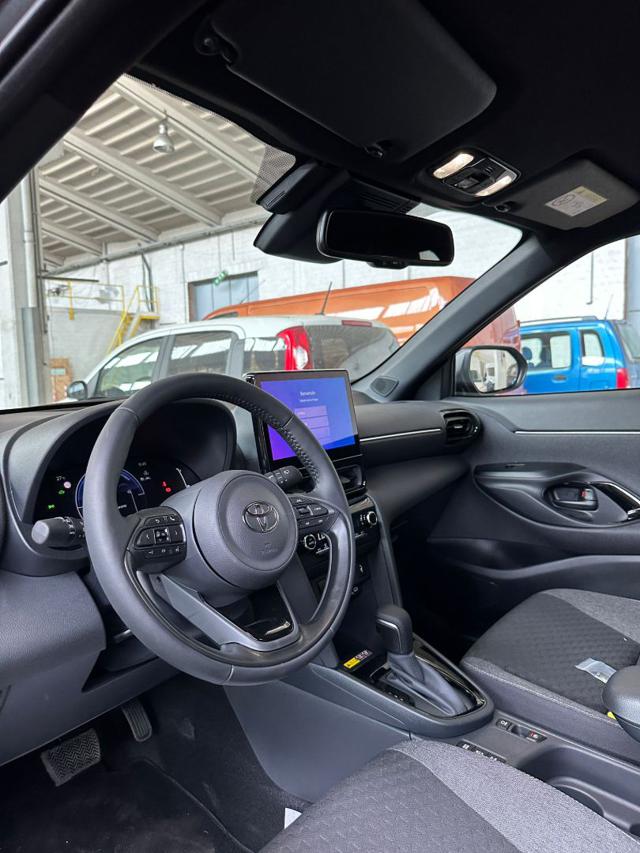 TOYOTA Yaris Cross usata, con Boardcomputer