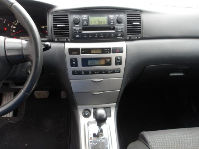 TOYOTA Corolla usata, con Servosterzo