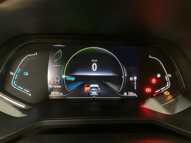 RENAULT Clio usata, con Volante in pelle