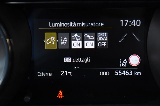 TOYOTA Yaris usata, con Controllo automatico clima