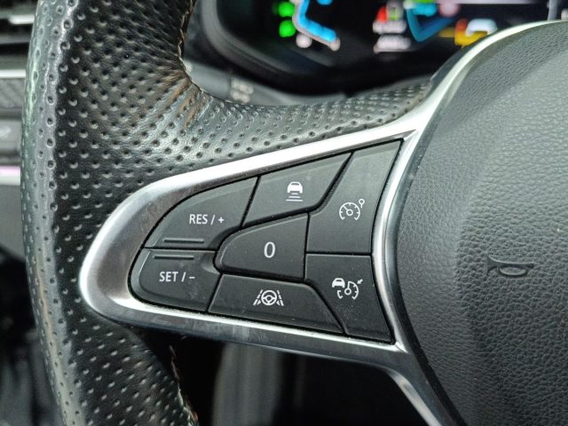 RENAULT Arkana usata, con Controllo elettronico della corsia