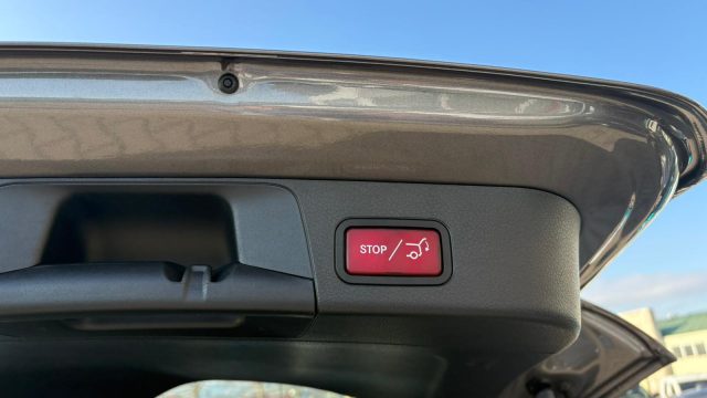 MERCEDES-BENZ GLB 180 usata 23