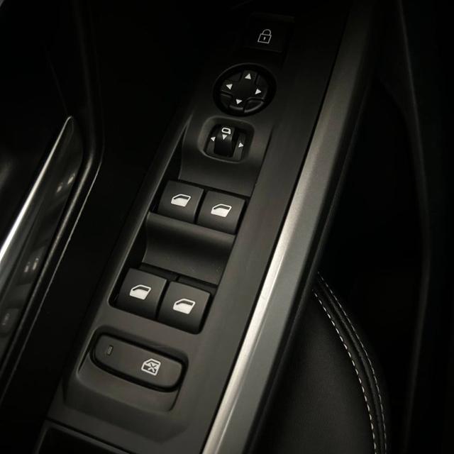 PEUGEOT 5008 usata, con Chiusura centralizzata telecomandata