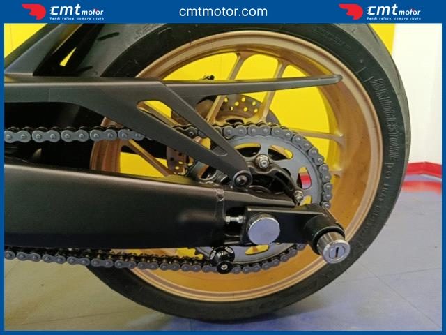 YAMAHA XSR 900 usata 12