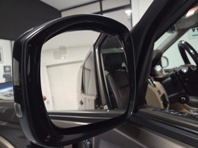 LAND ROVER Discovery usata, con Vetri oscurati