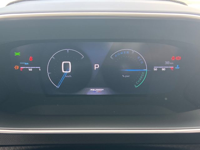 PEUGEOT 2008 usata, con Lettore CD