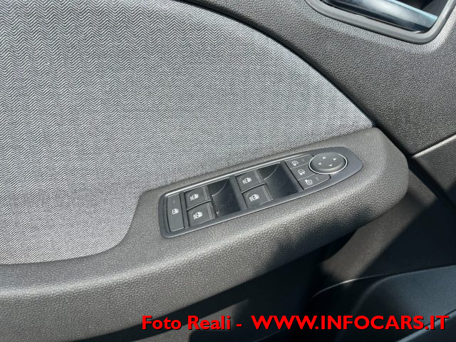 RENAULT Clio usata, con Vivavoce