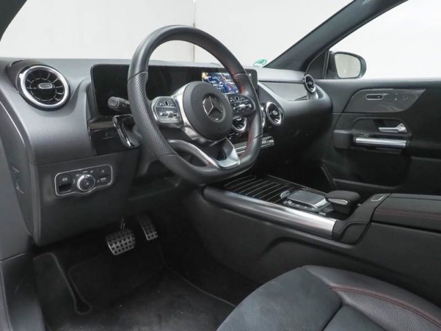 MERCEDES-BENZ GLA 220 usata, con Airbag Passeggero