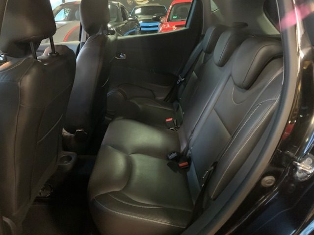 RENAULT Clio usata, con Controllo trazione