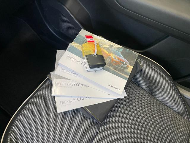 RENAULT Captur usata, con Touch screen