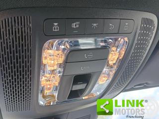 MERCEDES-BENZ GLA 200 usata, con Specchietti laterali elettrici