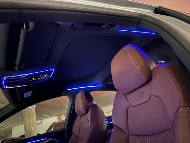 AUDI A8 usata, con USB