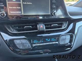 TOYOTA C-HR usata, con Controllo automatico clima
