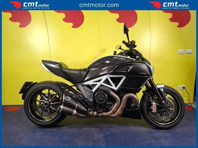 DUCATI Diavel usata 0