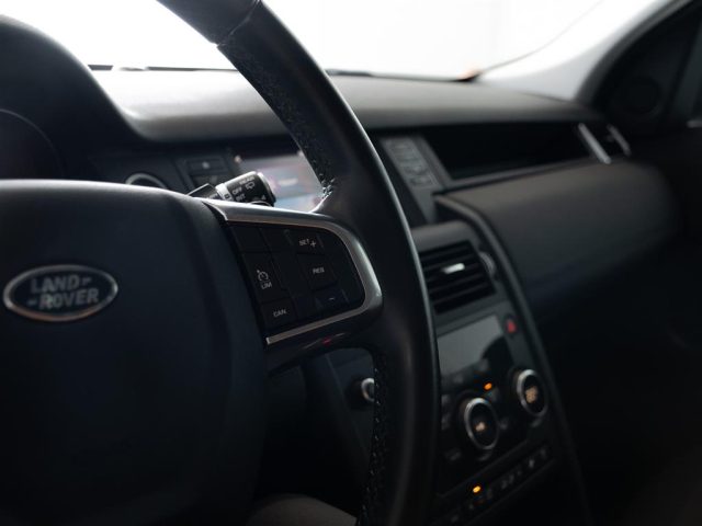 LAND ROVER Discovery usata, con USB