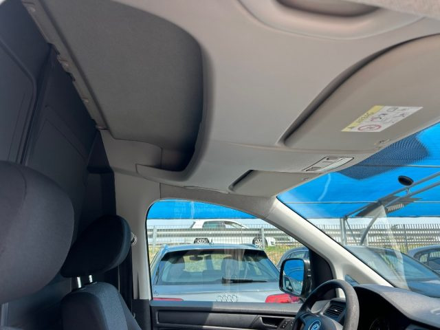 VOLKSWAGEN Caddy usata 17