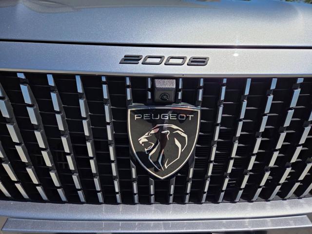 PEUGEOT 2008 usata, con Airbag