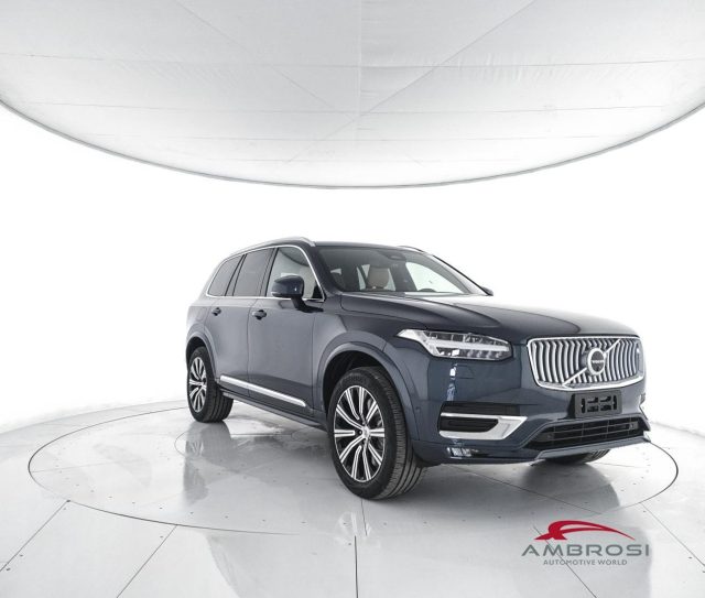 VOLVO XC90 usata 1